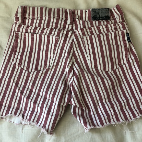 Bebe Bermuda Shorts - Picture 2 of 3